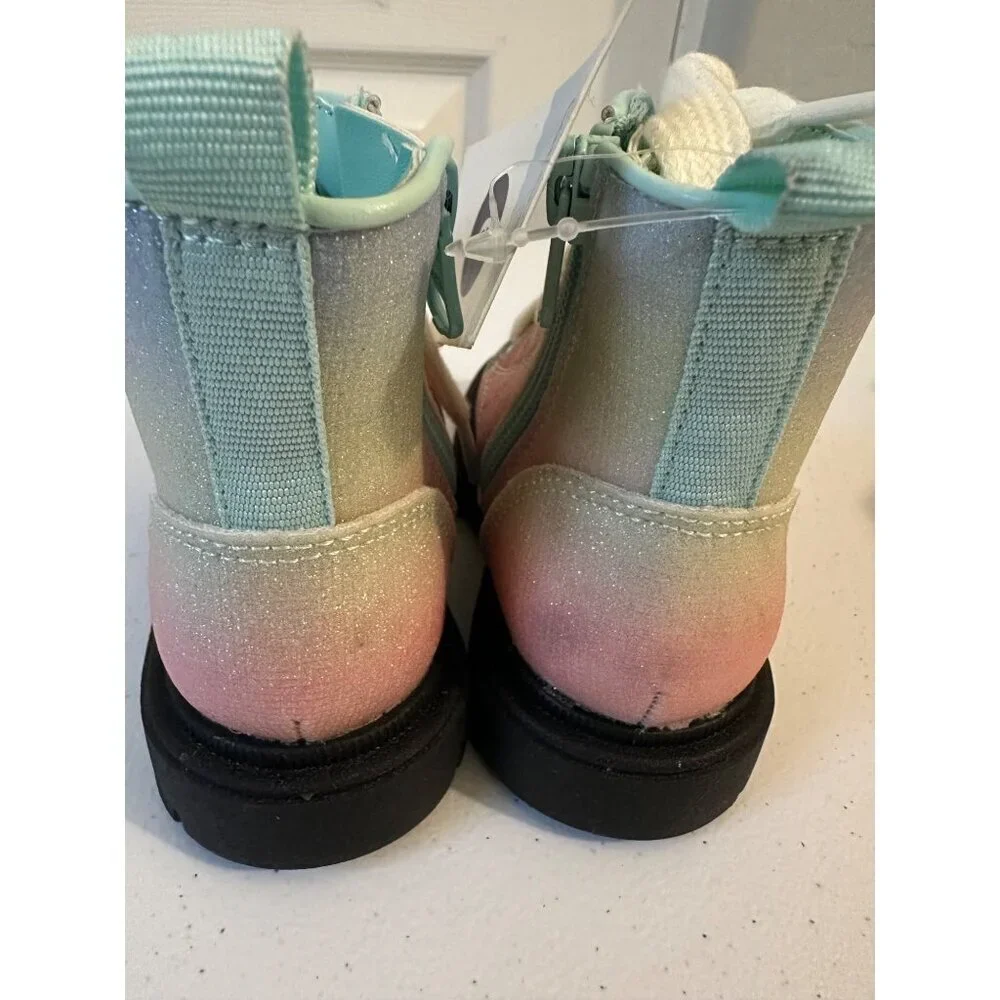 Cat and Jack Toddler Girl’s Amaya Rainbow Boots size 6 NWT